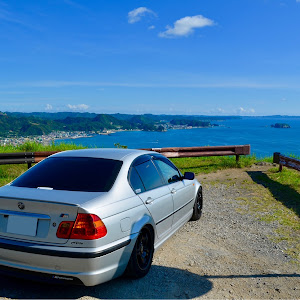 318i Mスポーツ