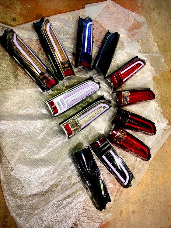 ハイエースバンの#sniperx・sniperx・プレゼント企画・KDH211・ハイエースに関するカスタム事例の投稿画像2枚目