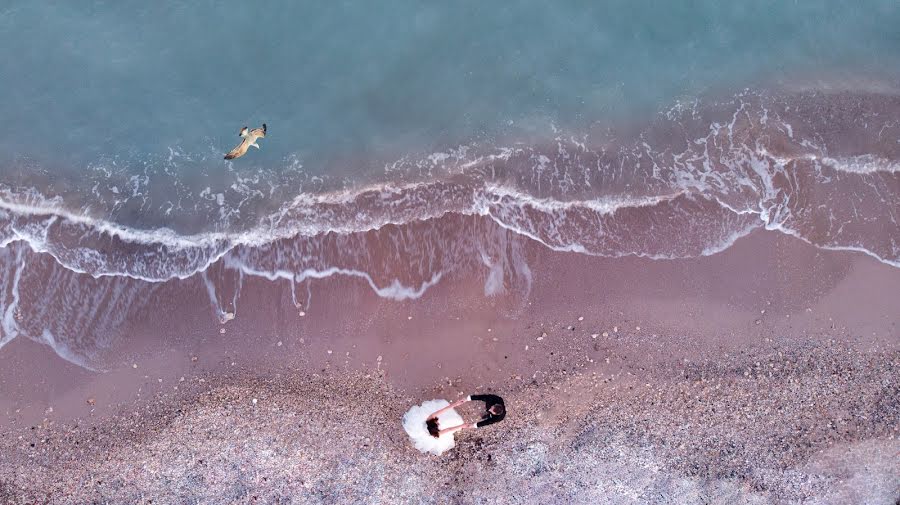 Φωτογράφος γάμων Adrian Bîrgăuan (birgauanfotofilm). Φωτογραφία: 12 Δεκεμβρίου 2018