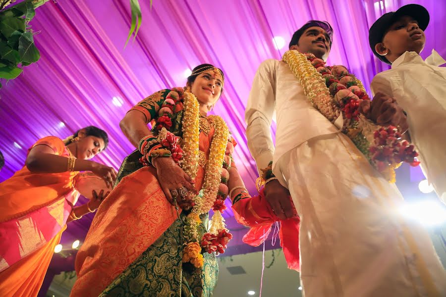 Fotógrafo de bodas Mahesh Vi-Ma-Jack (photokathaas). Foto del 27 de octubre 2018