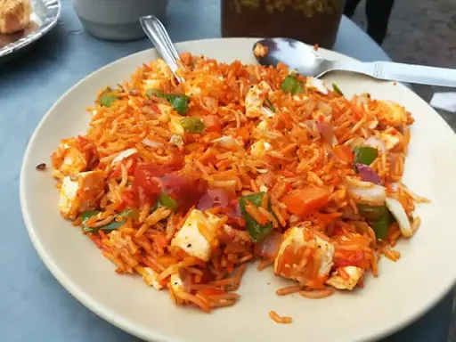 Paneer Singapuri Chowmein