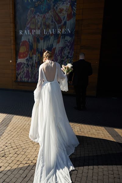 Fotografo di matrimoni Anna Bazhanova (annabazhanova). Foto del 31 agosto 2022