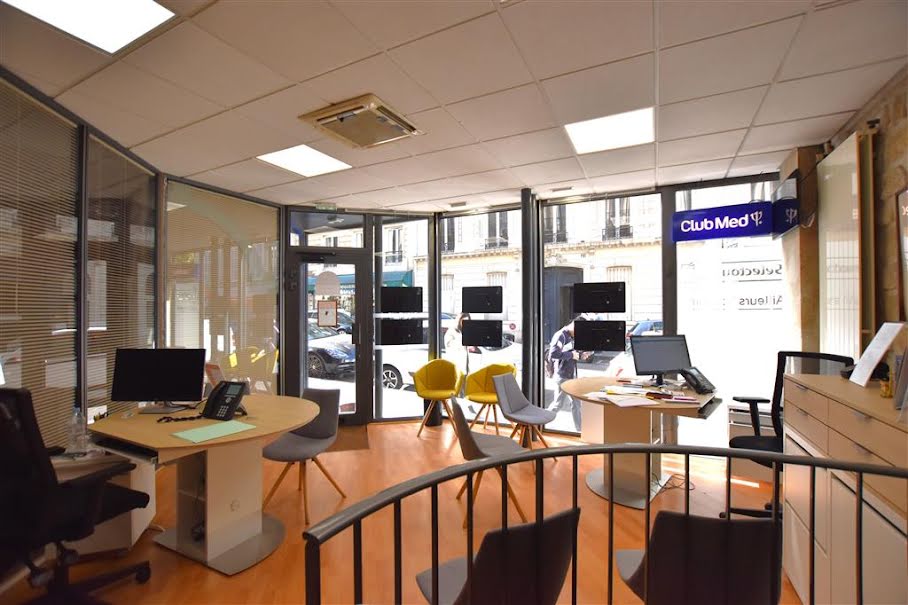 Location  locaux professionnels  60 m² à Paris 16ème (75016), 3 917 €