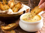 Gouda Cheese Fondue with Herbed Crostini was pinched from <a href="https://www.facebook.com/photo.php?fbid=711933025489015" target="_blank">www.facebook.com.</a>