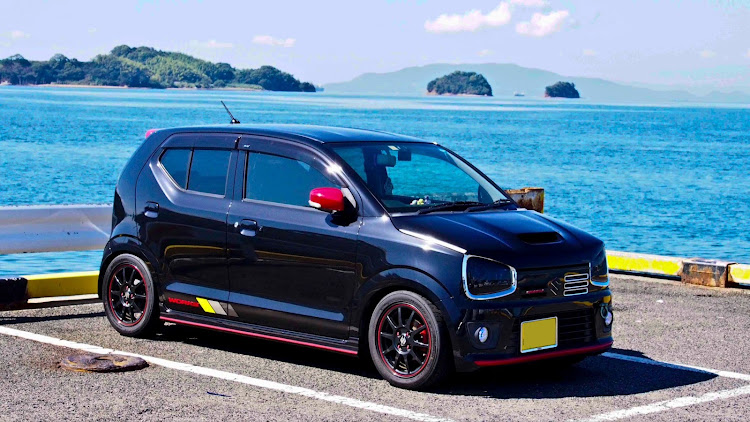 アルトワークスのお盆休み・海と愛車・船とコラボに関するカスタム事例の投稿画像8枚目