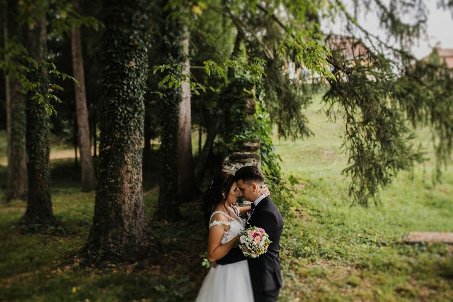 Hääkuvaaja Bogdan Pacuraru (bogdanpacuraru). Kuva otettu 19. marraskuuta 2018