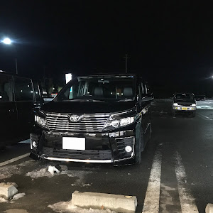 ヴォクシー ZRR80G