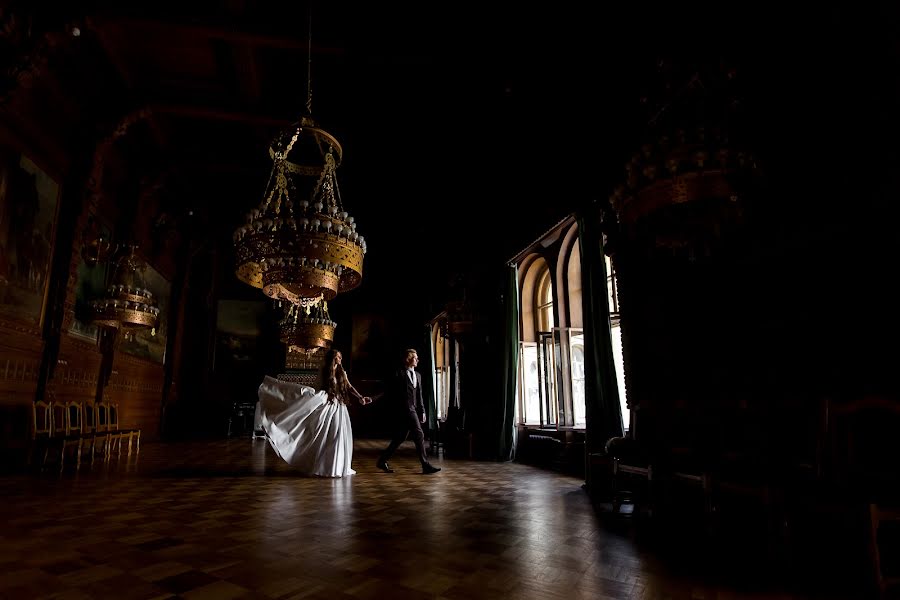 Fotógrafo de casamento Aleksey Averin (alekseyaverin). Foto de 17 de agosto 2021