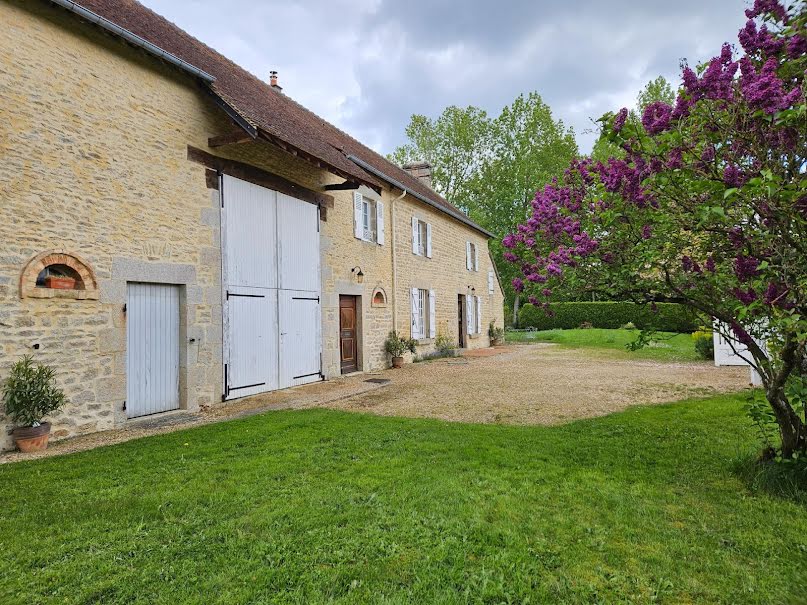 Vente maison 4 pièces 167 m² à Alençon (61000), 282 000 €