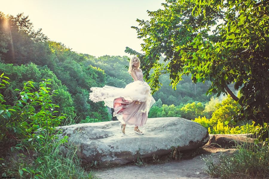 Photographe de mariage Tatyana Khristovskaya (28foto). Photo du 24 février 2017