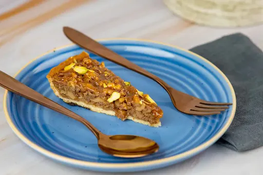 Eggless Walnut Pie Pastry