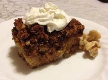 Walnut Apple Cake