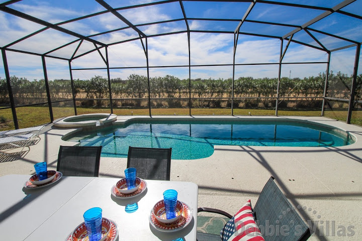 South-facing pool and spa on the gated Davenport community of Highgate Park