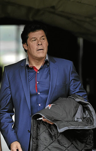 Coach of Ea Lla Koto Luc Eymael,