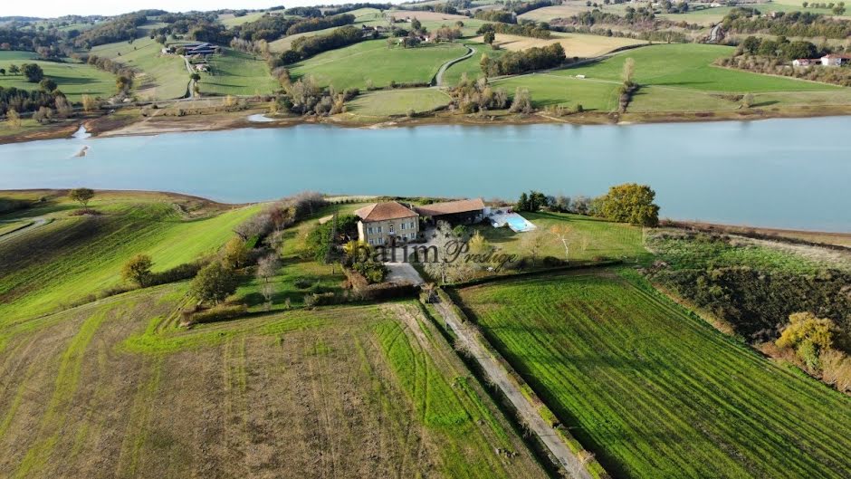 Vente château 10 pièces 450 m² à Mauvezin (31230), 1 355 000 €