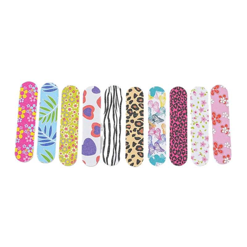 Lime à Ongles Imprimée 9cm Motif Couleur pour des ongles impeccables. Obtenez des ongles soignés et stylés grâce à cette lime compacte et pratique.