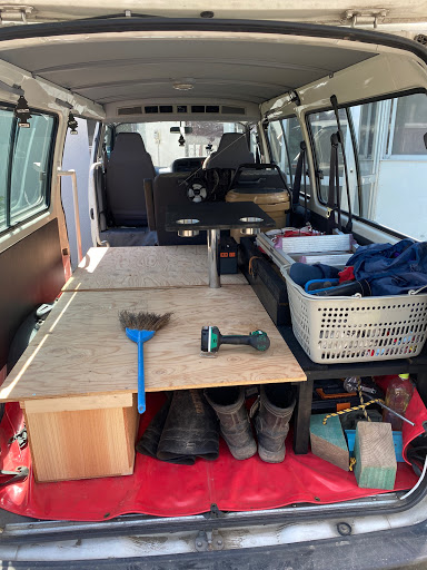 ハイエース の100系ハイエースワゴン 車中泊仕様 仕事仕様 適当diyに関するカスタム メンテナンスの投稿画像 車のカスタム情報はcartune