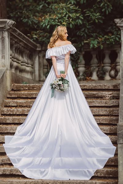 Bryllupsfotograf Anelya Ruzheynikova (bridalstudio). Foto fra juli 10 2019