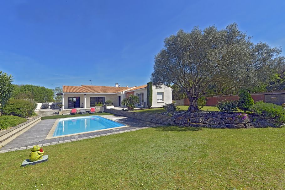 Vente villa 4 pièces 149.25 m² à Meschers-sur-Gironde (17132), 780 000 €