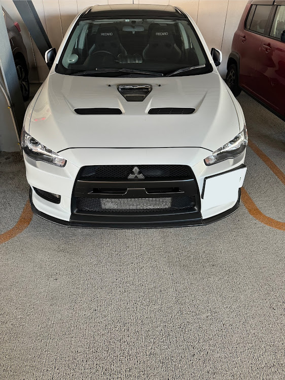 ランサーエボリューションのランエボ・ミツビシ車・真正面ショット・2月に関するカスタム事例の投稿画像3枚目