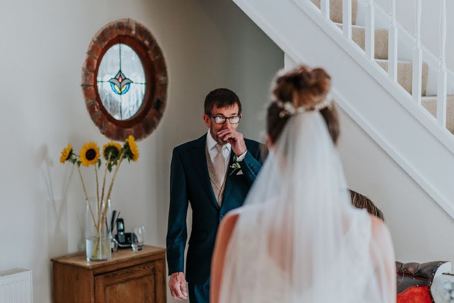 Wedding photographer David Boynton (davidboynton). Photo of 4 June 2019