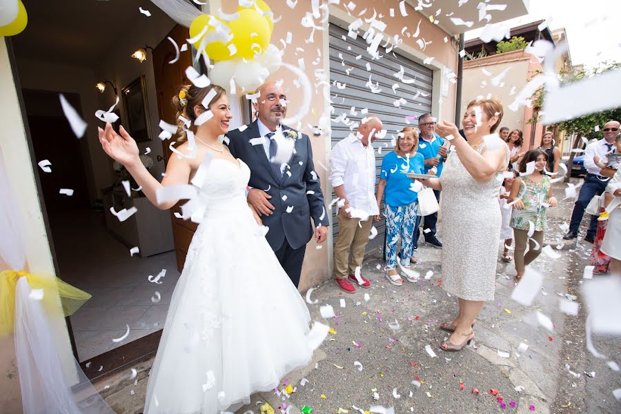 Fotografo di matrimoni Elisabetta Figus (elisabettafigus). Foto del 10 dicembre 2018