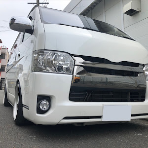 ハイエースバン KDH201V