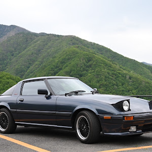 サバンナRX-7 SA22C