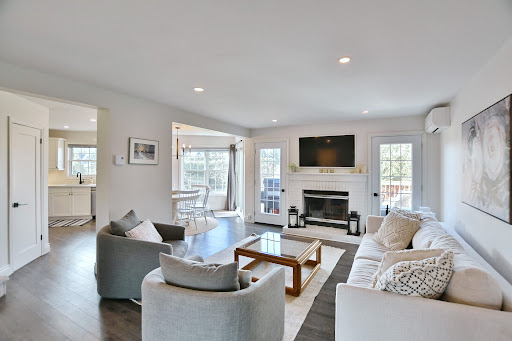 Apartment 4