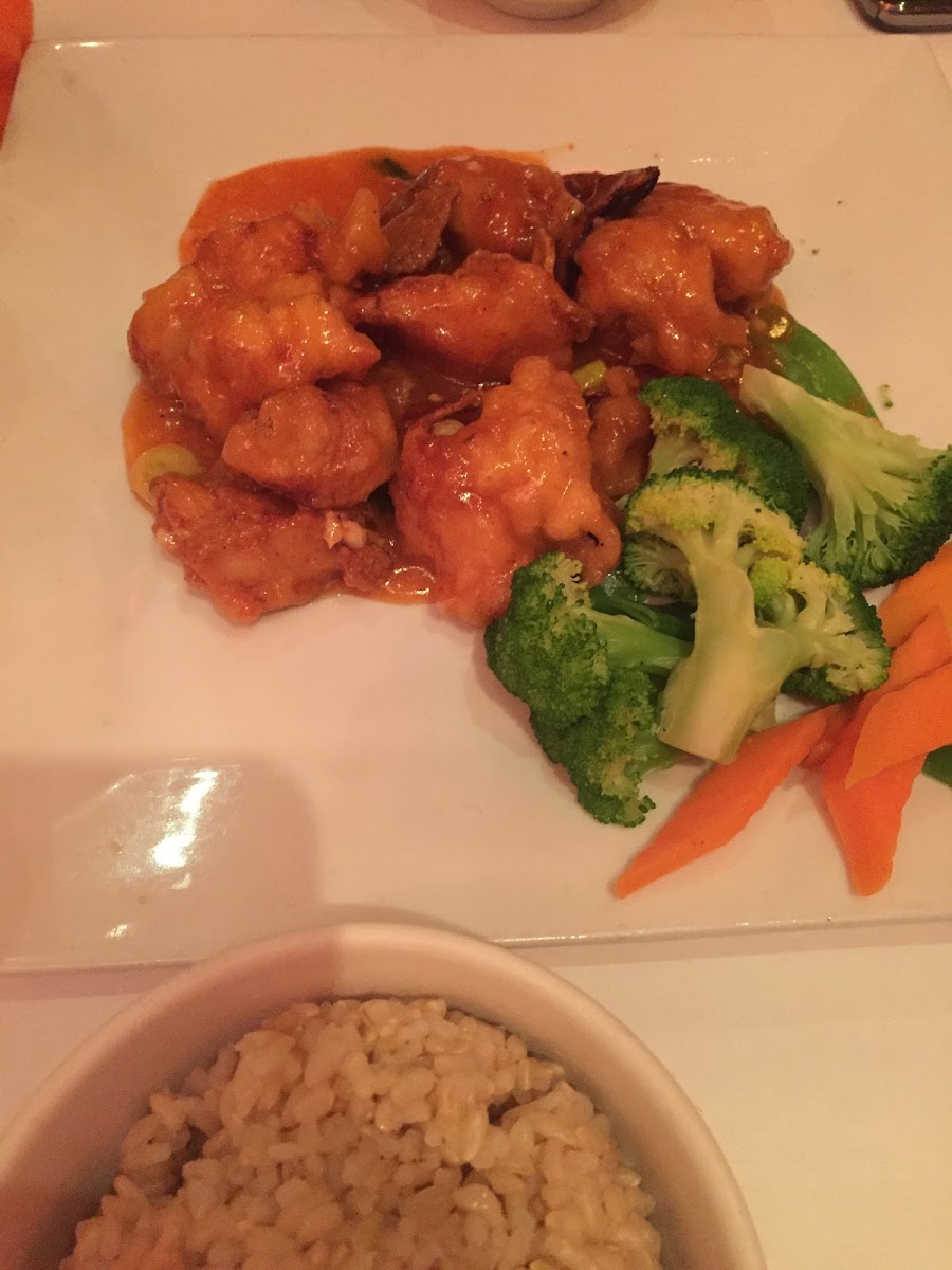 Crispy GF orange chicken, had no spice and quantity on plate was very small. However size was double on a different trip