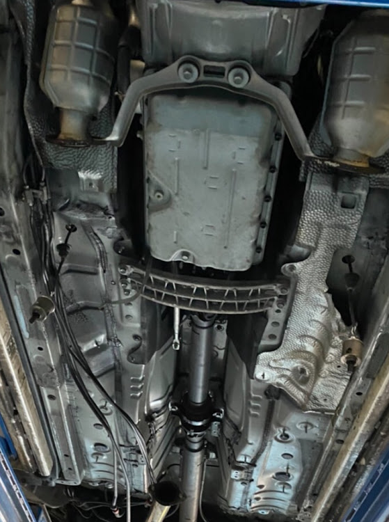 クラウンアスリートの腹下対策に関するカスタム事例の投稿画像1枚目