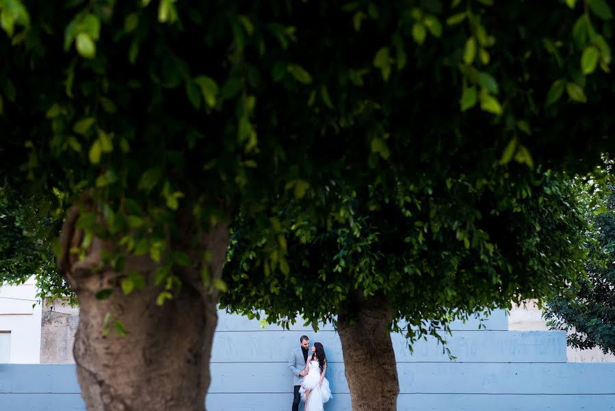 Fotografo di matrimoni Sergios Tzollos (tzollos). Foto del 1 febbraio 2015