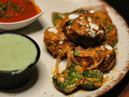 Veggie Tandoori Momos