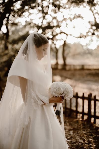 Fotografo di matrimoni Kostas Tsilogiannis (shootme). Foto del 27 novembre 2021