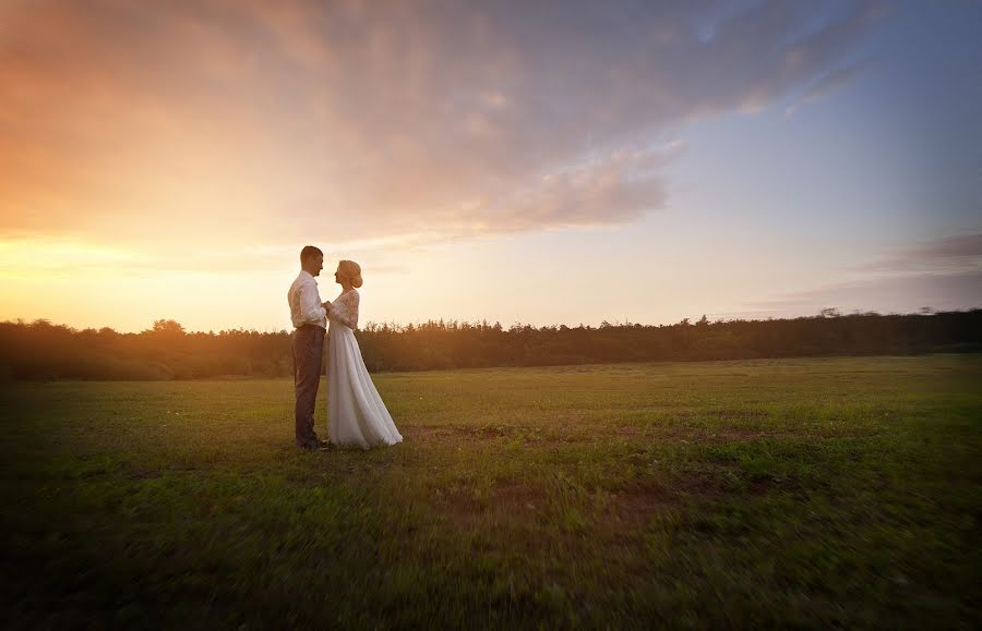 Fotograf ślubny Olga Murugina (olgabravo). Zdjęcie z 16 sierpnia 2016