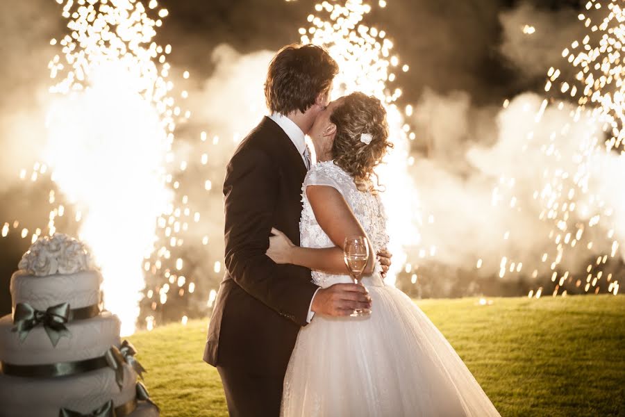 Fotografo di matrimoni Paola Maria Stella (paolamariaste). Foto del 17 febbraio 2014