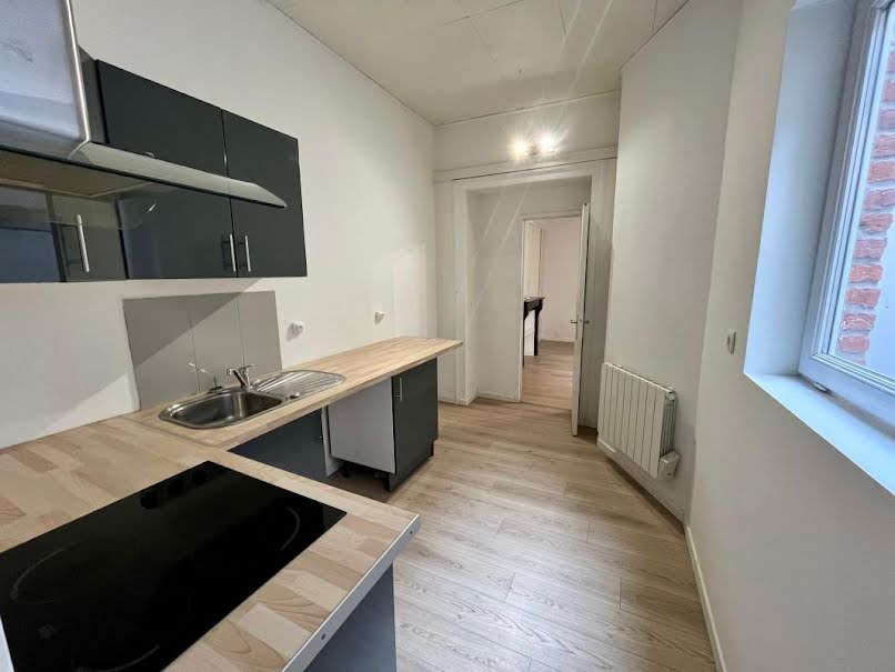 Location  appartement 2 pièces 46 m² à Lille (59000), 711 €