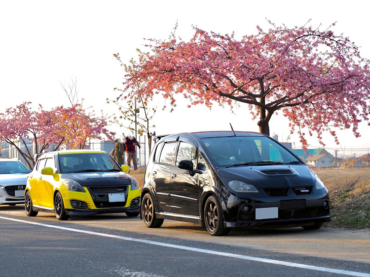コルトラリーアートバージョンRの三菱自動車はいいぞ・写活・コルトラリーアートバージョンR・スイスポ・サクラと愛車に関するカスタム事例の投稿画像2枚目
