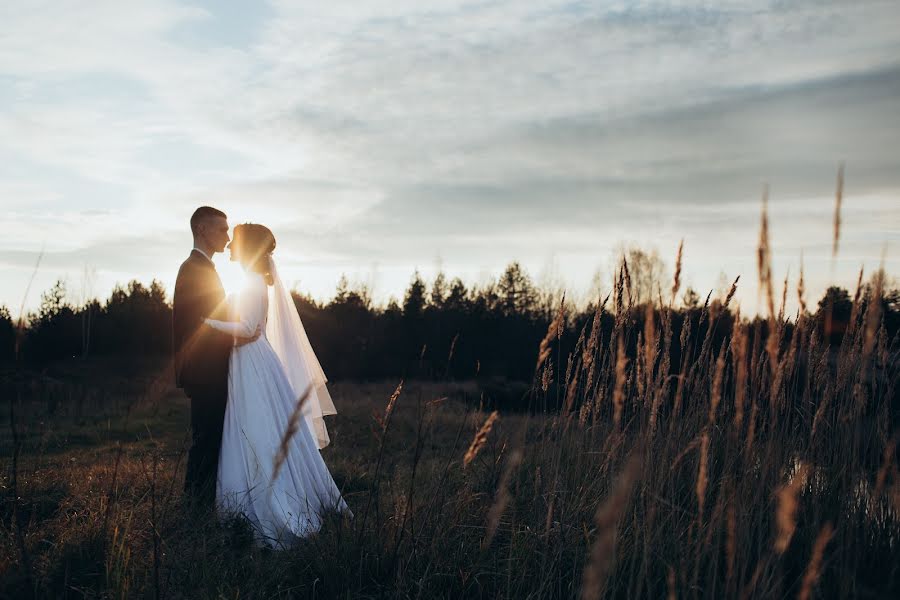 Fotógrafo de casamento Anastasiya Gusarova (effy). Foto de 6 de dezembro 2019