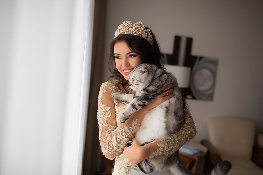 Fotografo di matrimoni Oleg Saliy (elifestudios). Foto del 28 settembre 2018