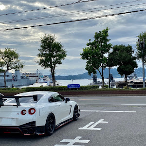 NISSAN GT-R R35