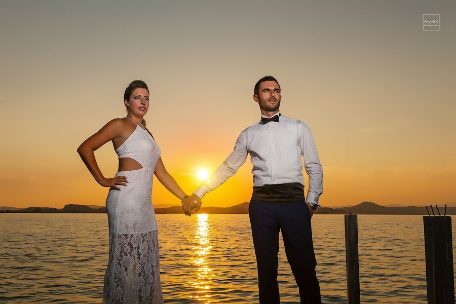 Fotógrafo de casamento Zacharias Avgeris (avgeriszacharias). Foto de 19 de junho 2019