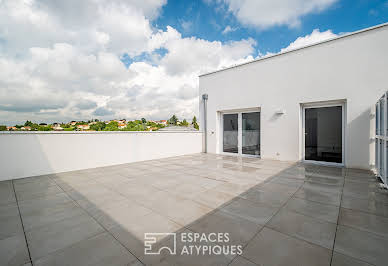 Apartment with terrace 1