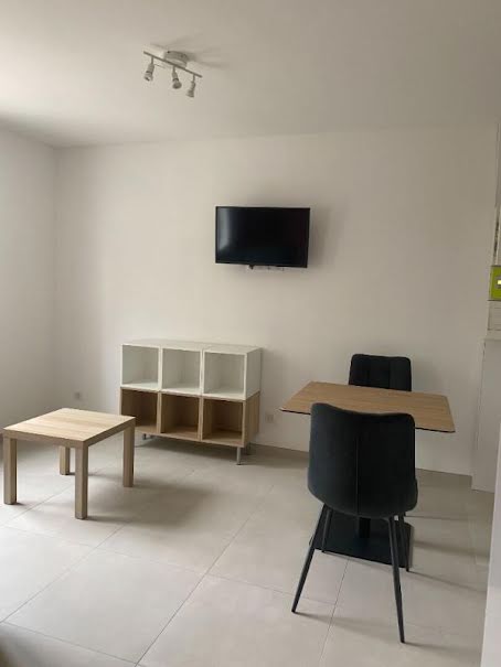 Location meublée appartement 1 pièce 27 m² à Loriol-sur-Drôme (26270), 595 €