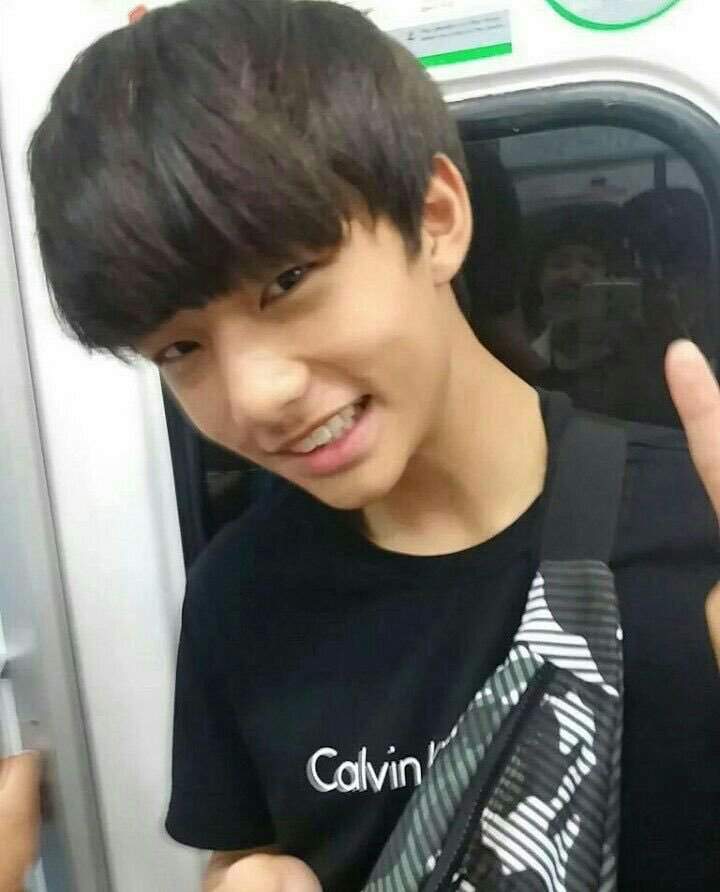 Stray-Kids-Hyunjin-Predebut-6