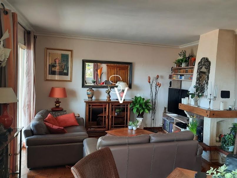 Vente viager 6 pièces 140 m² à Allauch (13190), 402 990 €