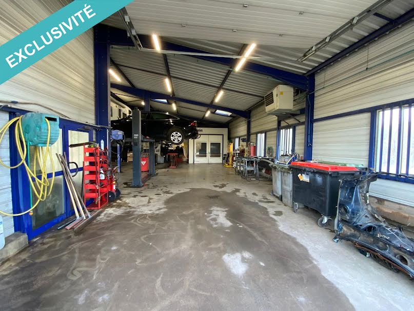 Vente locaux professionnels  5165 m² à Bruyeres (88600), 378 000 €