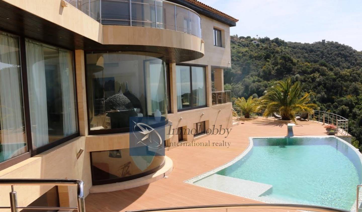 Villa with pool Conjunt de Castell d'Aro