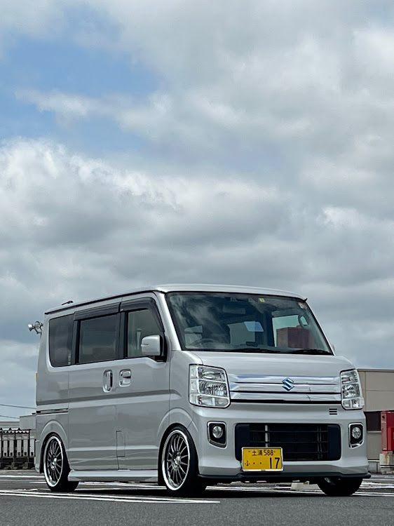 エブリイワゴンの暇なしネタなし・PickUpCarsで会いましょう・PickUpCars2023・みんなの車高調が見てみたいに関するカスタム事例の投稿画像4枚目