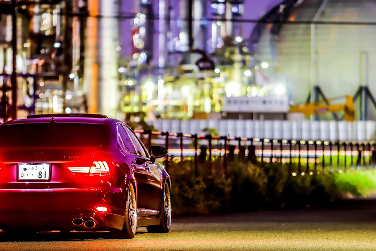 LSの養老川臨海公園・工場夜景・工場夜景と愛車・アーッスすんごいこれ🤣・台風に気をつけて下さいに関するカスタム事例の投稿画像2枚目